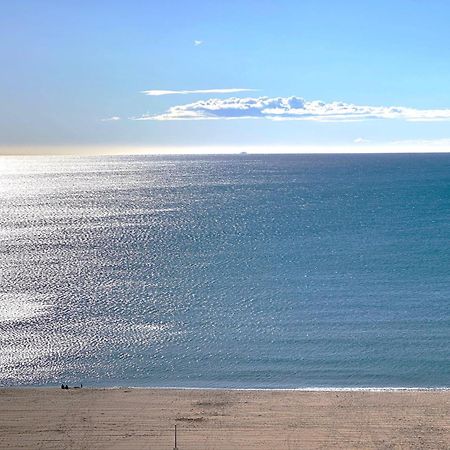 Penthouse On The Beach Empuriabrava Εξωτερικό φωτογραφία